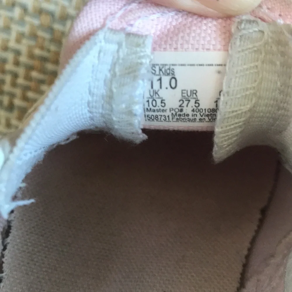 Vans Slip On Sneakers (size 11)
